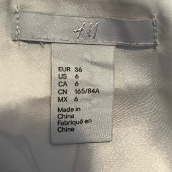 H&M Crane Garden Print Halter Blouse - Picture 12 of 13